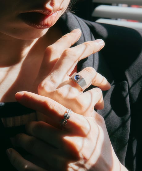 Midnight Bloom Ring