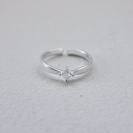 Still Moon Ring