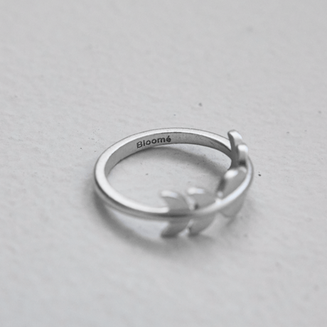 Lunar Cycle Ring