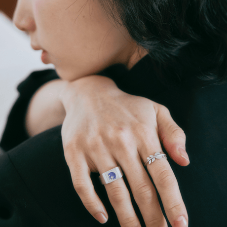 Midnight Bloom Ring