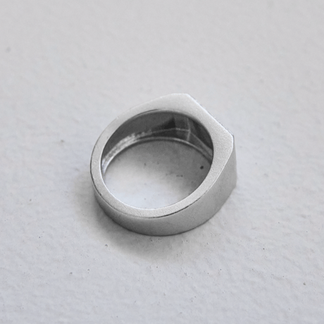 Midnight Bloom Ring