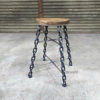 chain stool 1