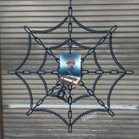 Spider web photo holder