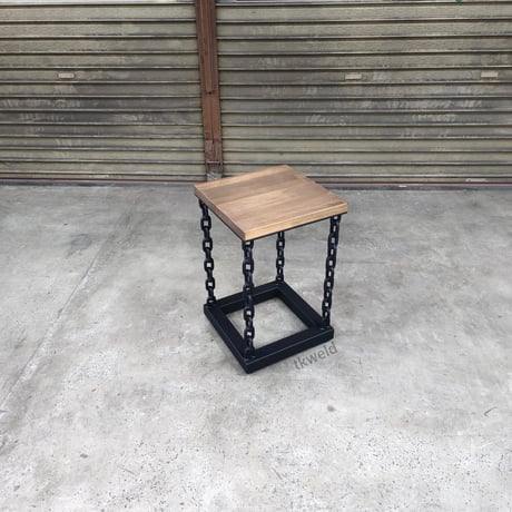 chain stool 2