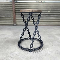 chain stool 4