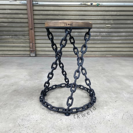 chain stool 4