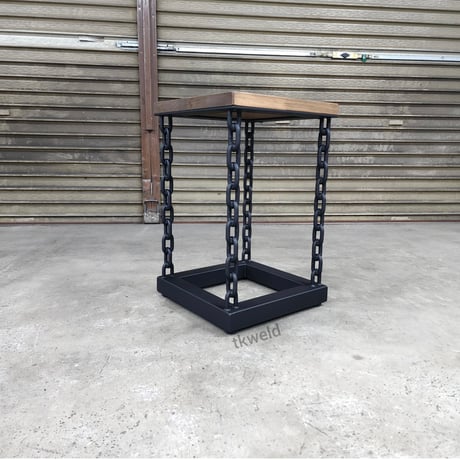chain stool 2