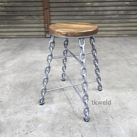 chain stool 1