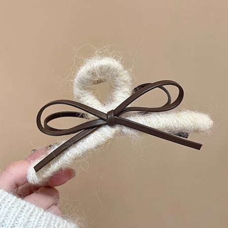 Ribbon Fur Hair Clip｜ファーリボンヘアクリップ（2color）　HI1002