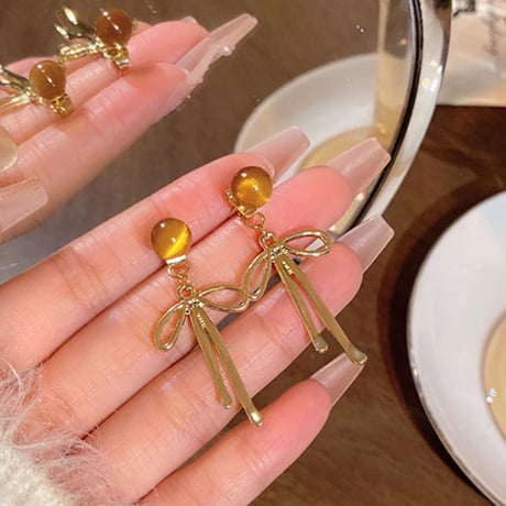 Retro Ribbon Drop Earrings｜レトロリボンドロップピアス　HI1027