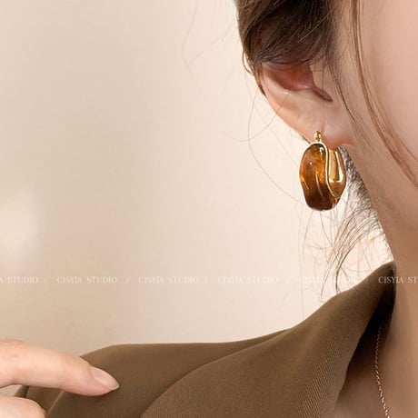 Amber Hoop Earrings｜アンバーフープピアス　HI1028