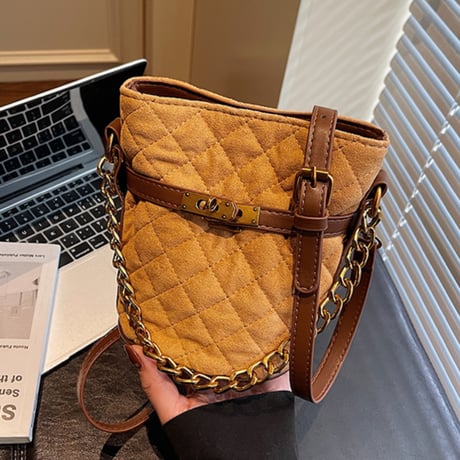 Quilted Chain Bucket Bag｜キルティングチェーンバケットバッグ  （4color）　 H H1024