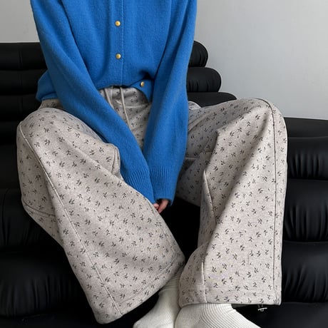 Floral Fleece Pants｜フラワープリント裏起毛ワイドパンツ（2color）　HC1027