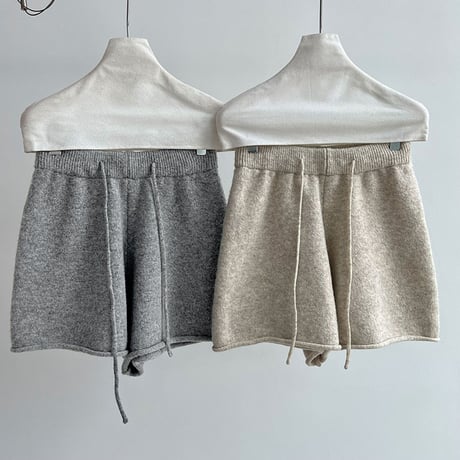 Soft Knit Relax Set｜ソフトニットトップス＆ショートパンツセットアップ（2color）　HF1017
