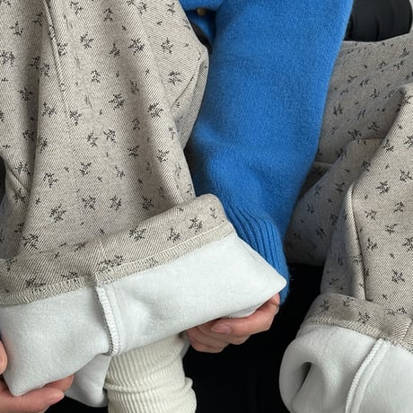 Floral Fleece Pants｜フラワープリント裏起毛ワイドパンツ（2color）　HC1027