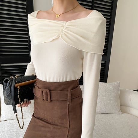 Pleats Off-Shoulder Knit｜プリーツデザインオフショルダーニットトップス（3color）　HB1070