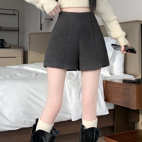 Wool Short Pants｜ハイウエストウールショートパンツ（2color）　HC1024