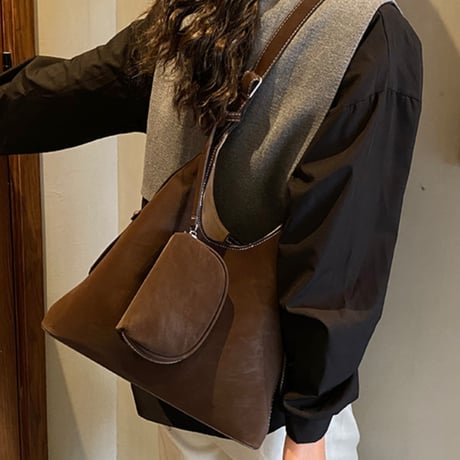 Curve Bucket Bag｜カーブバケットショルダーバッグ（3color）　 HH1011