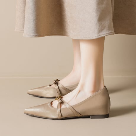 Camellia Strap Low Heel Pumps｜カメリアストラップローヒールパンプス（2color）　HG1022