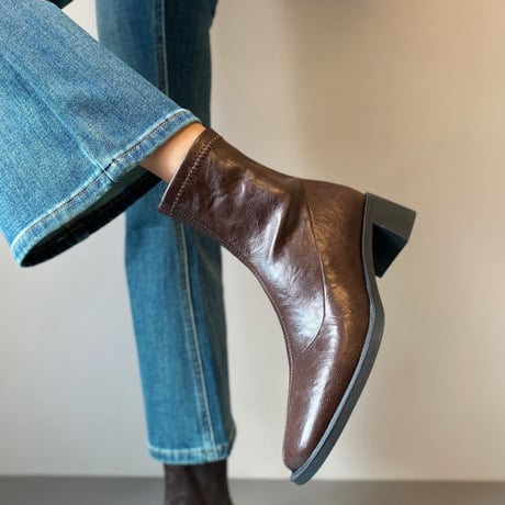 Square Ankle Boots｜スクエアトゥアンクルブーツ（2color）　HG1008