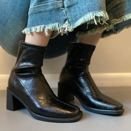 Square Ankle Boots｜スクエアトゥアンクルブーツ（2color）　HG1008