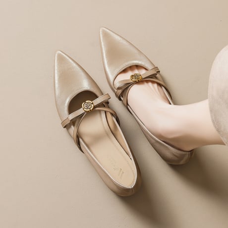 Camellia Strap Low Heel Pumps｜カメリアストラップローヒールパンプス（2color）　HG1022