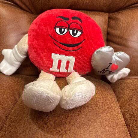 エムアンドエムズ エムアンドエムズ | STORES