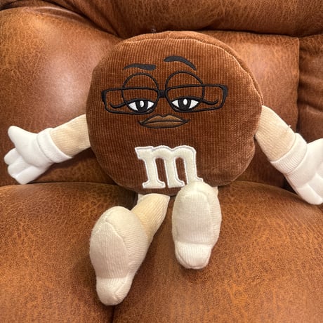 エムアンドエムズ | STORES