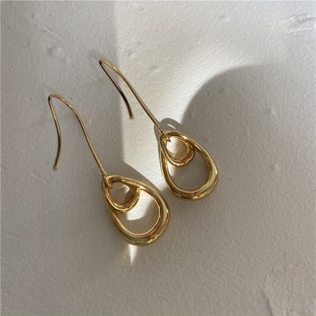 intertwined drop pierce　SH1121