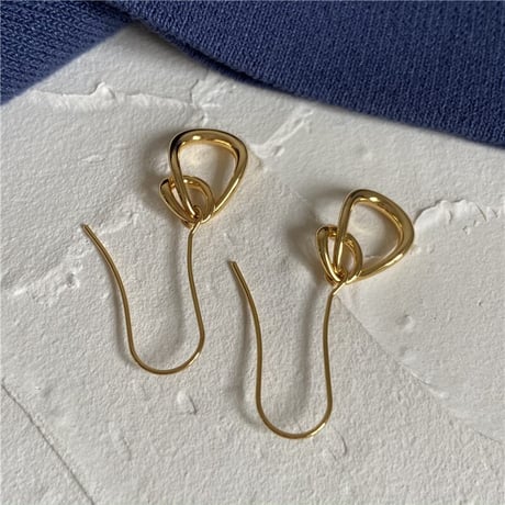 intertwined drop pierce　SH1121
