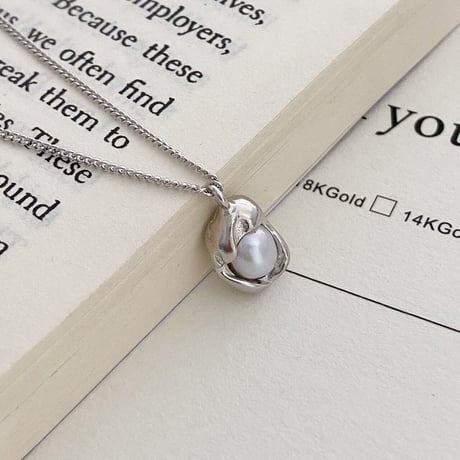 peanut frame pearl necklace　SH1125