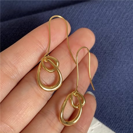 intertwined drop pierce　SH1121