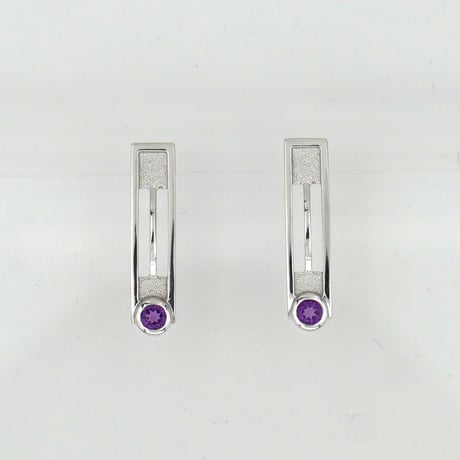 ピアス＜オンザライン＞２cm◆アメシスト