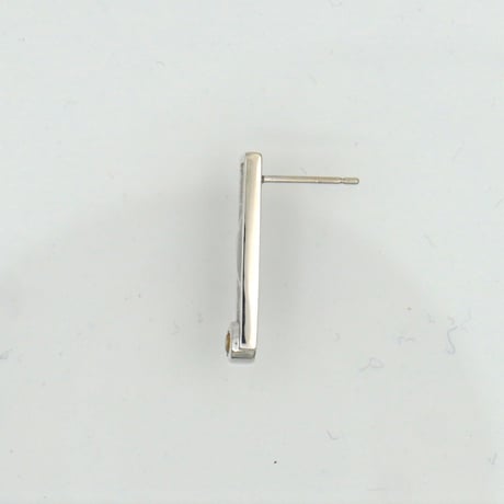 ピアス＜オンザライン＞２cm◆イエローサファイア