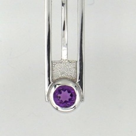 ピアス＜オンザライン＞２cm◆アメシスト