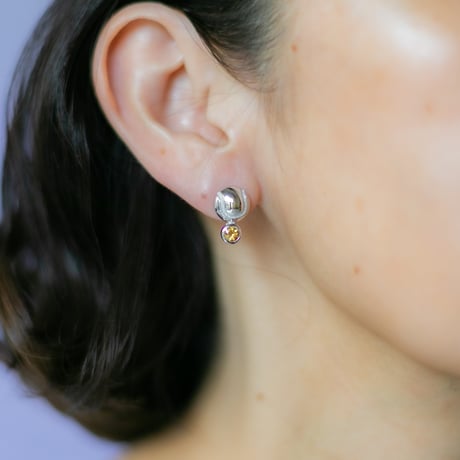 ピアス＜ボールに意志＞◆イエローサファイア