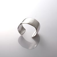 glossy wide bangle SV