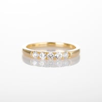 radiance diamond half eternity ring K18