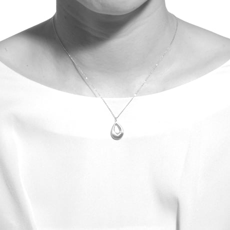 gracia necklace SV