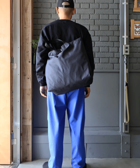 〈ENGINEERED GARMENTS〉Carry All Tote - Lt. Wt Nyco Twill / Khaki, Dk.Navy