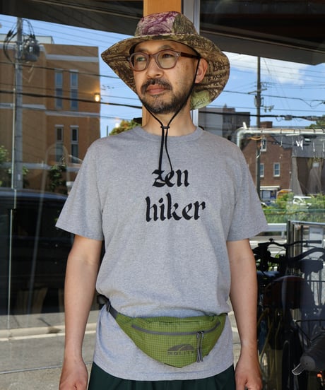 〈TACOMAFUJI RECORDS〉ZEN HIKER Tee / Heather Grey