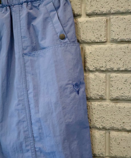 〈SOUTH2 WEST8〉Belted C.S. Short - Nylon Ripstop / Ivory, Blue