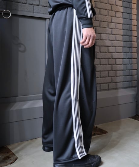 〈NEEDLES〉H.D. Track Pant - Poly Smooth / Charcoal, Green