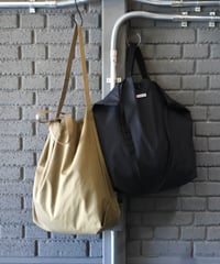 〈ENGINEERED GARMENTS〉Carry All Tote - Lt. Wt Nyco Twill / Khaki, Dk.Navy