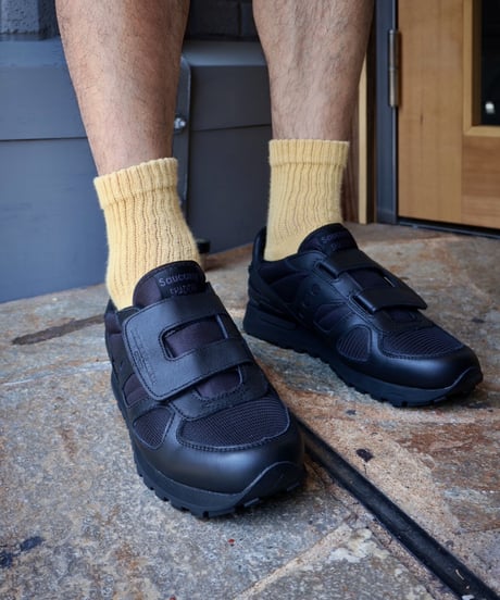〈ENGINEERED GARMENTS〉x〈SAUCONY〉Shadow Original Velcro / Black, White