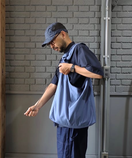 〈B:together〉 × 〈Maruchan〉“SHRINK BAG 17L” / Light Blue x Navy Plaid