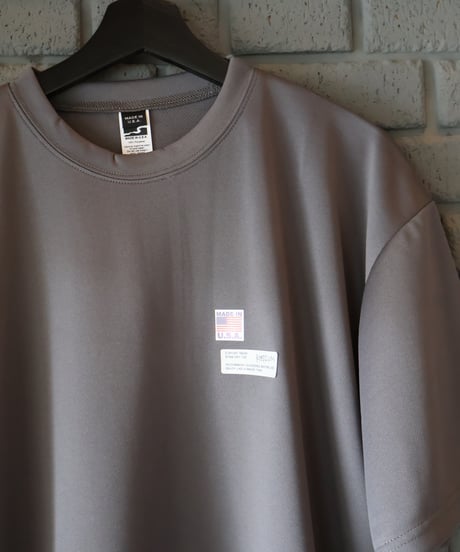 〈D-SPORT WEAR〉High-Mock Dry Tee