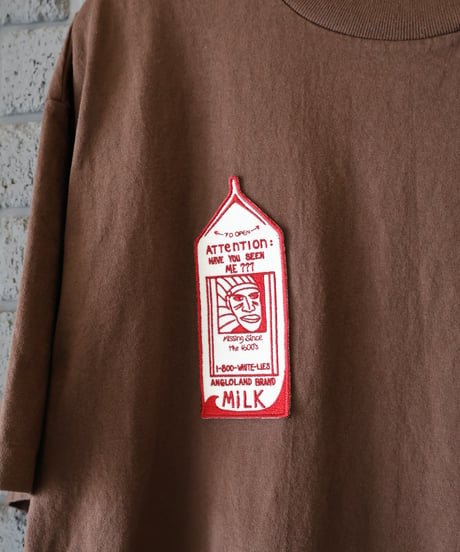 〈STEVE WHITE x MARUCHAN〉Milk Carton Patch Tee / Brown, Charcoal, Blue