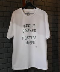 〈SOUTH2 WEST8〉S/S Crew Neck Tee - FESTINA LENTE / White