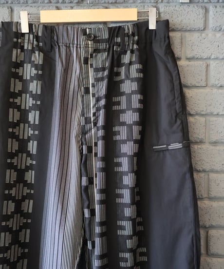 〈ENGINEERD GARMENTS〉Drawstring Pant - Multi Pattern Stripe Jacquard / Black x Grey